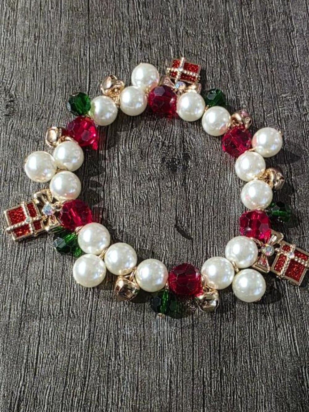 Pearly Wrapped Bracelet - New